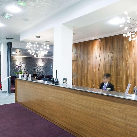 Best Western Plus Paris Velizy Exterior foto