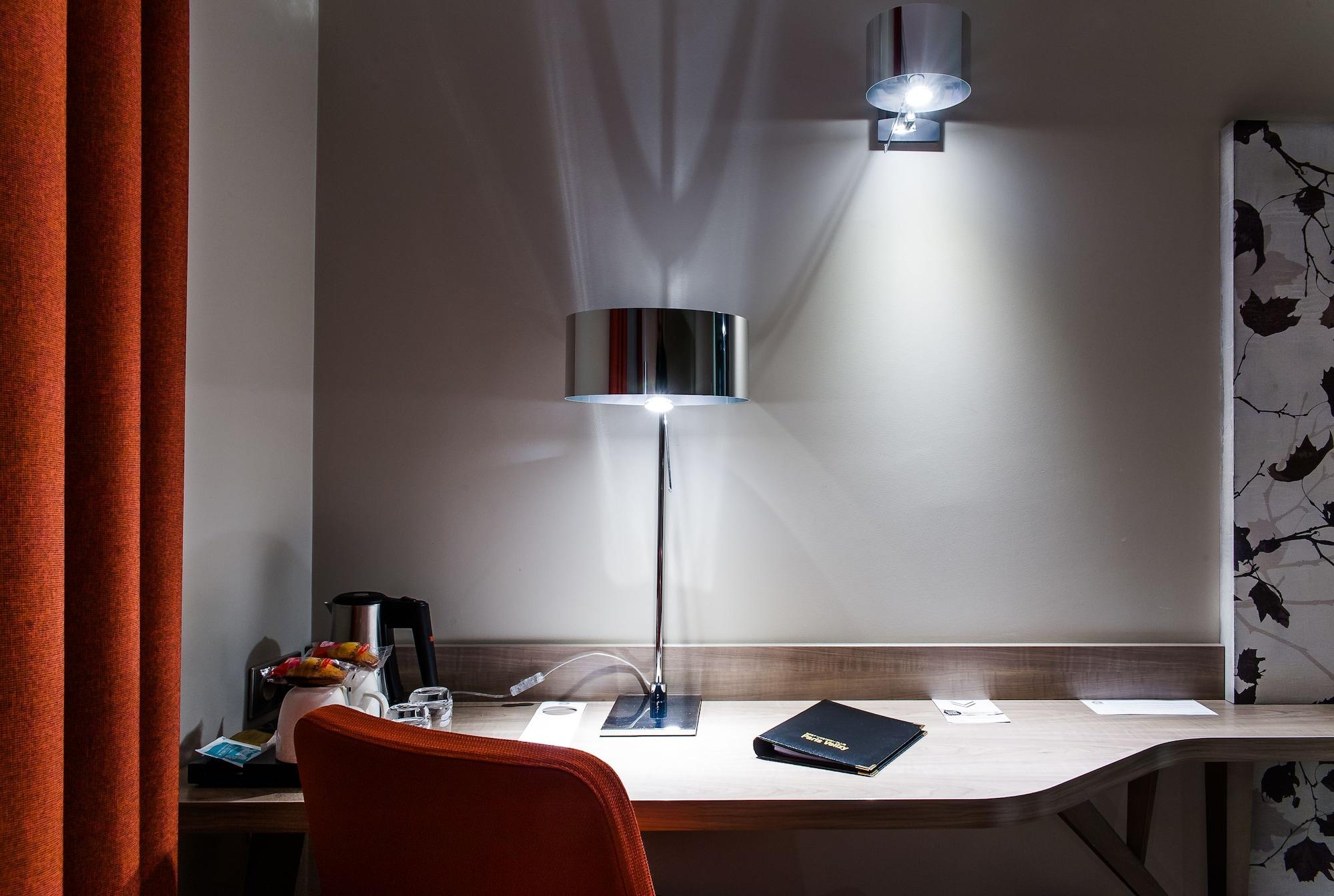 Best Western Plus Paris Velizy Exterior foto